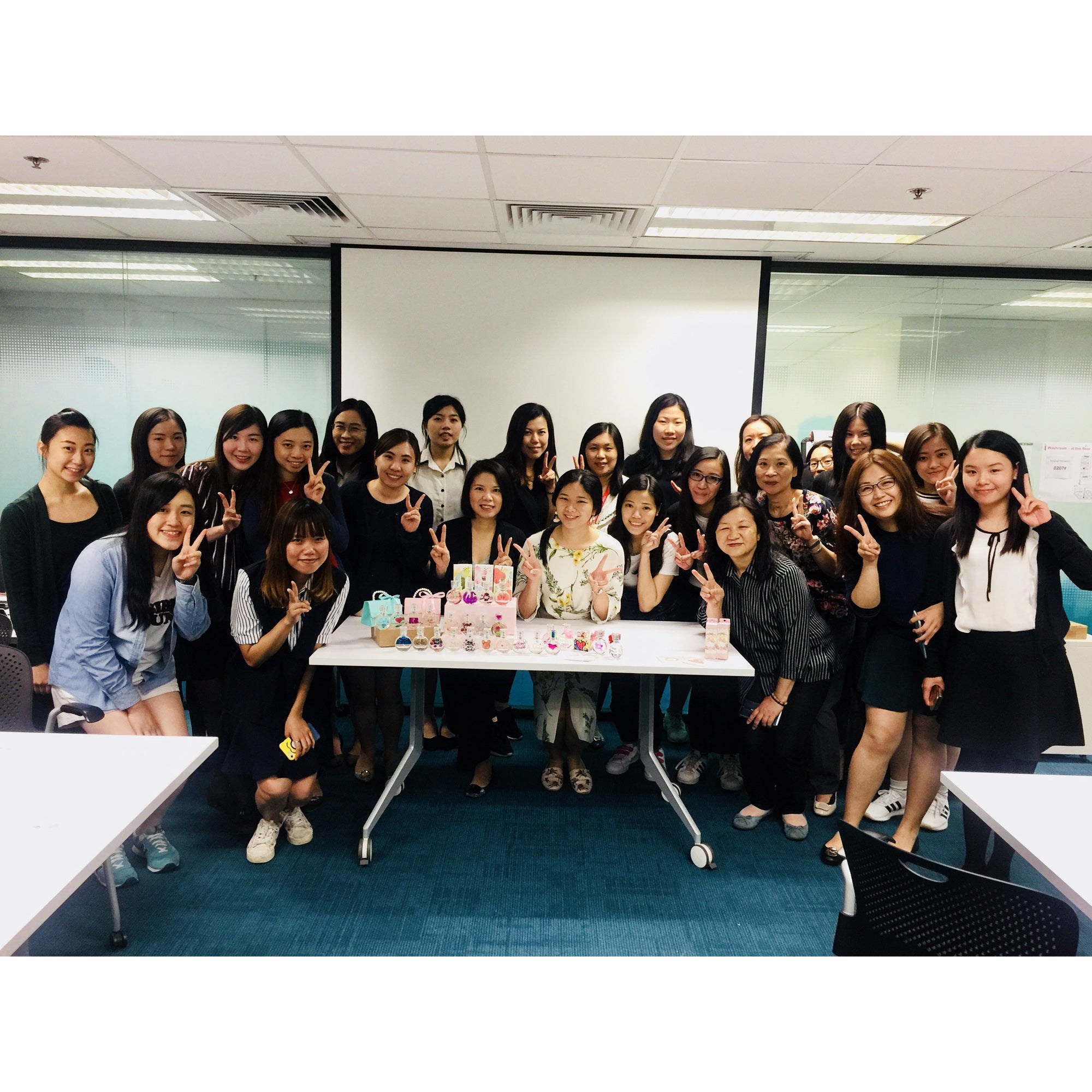 花の滴調香工作坊 限時優惠$1288二人同行(包兩支香水成品)