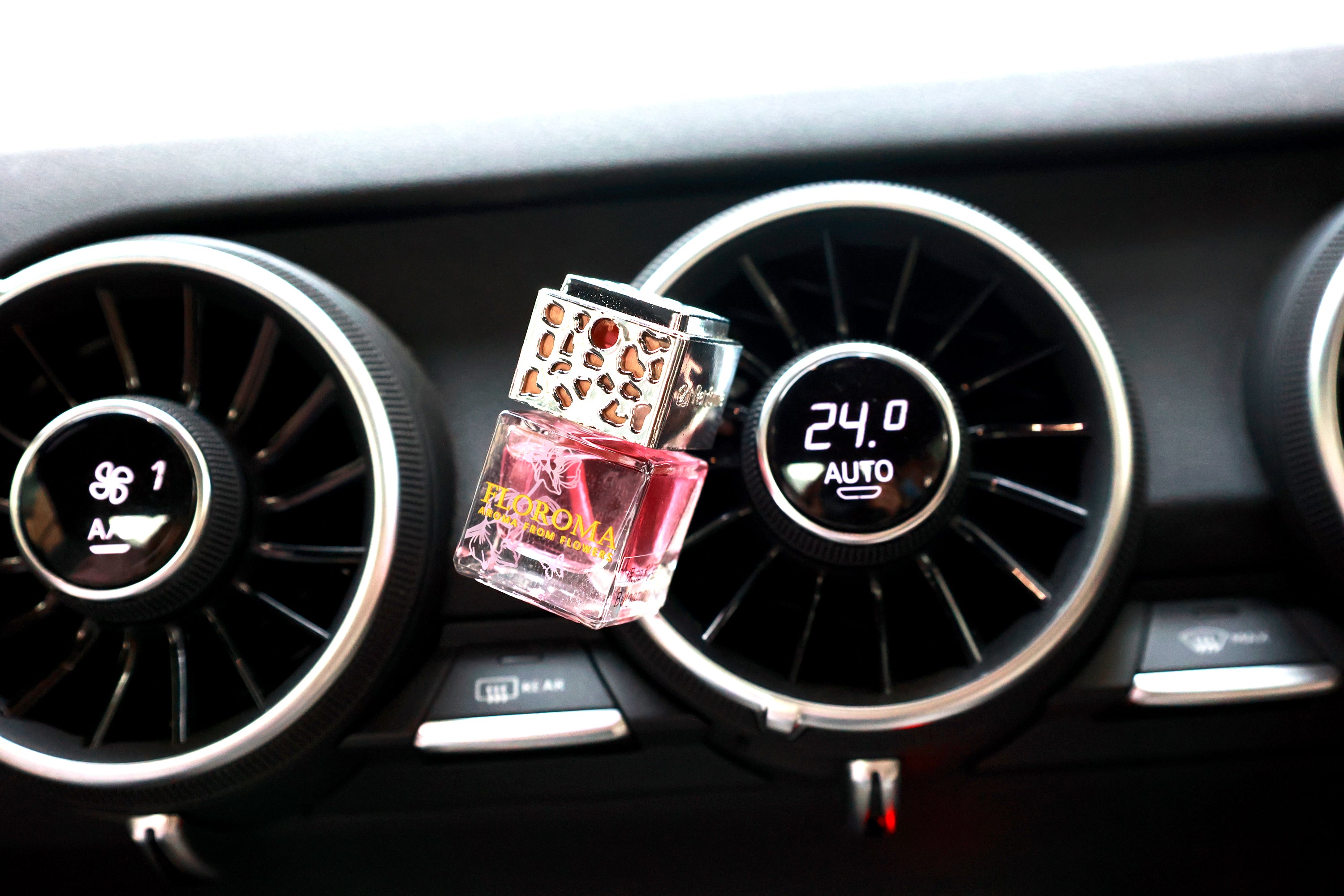 【$98加購價】車用精油擴香器 Car Diffuser